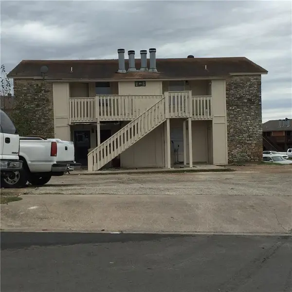 501 Hardin CT #C, Austin, TX 78753