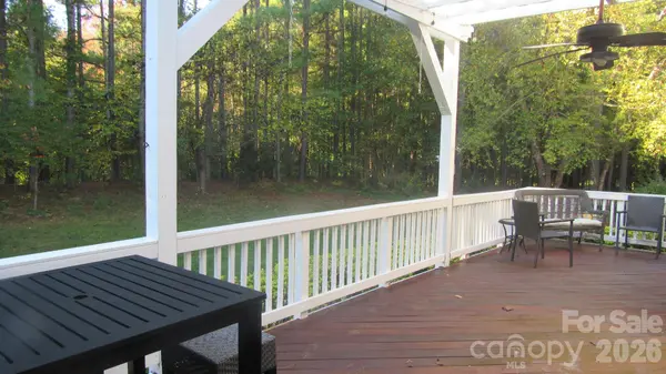 5704 Snapdragon LN, Huntersville, NC 28078