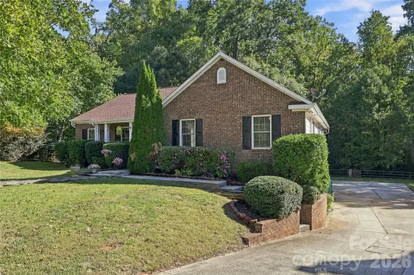 380 Reed Creek RD, Mooresville, NC 28117