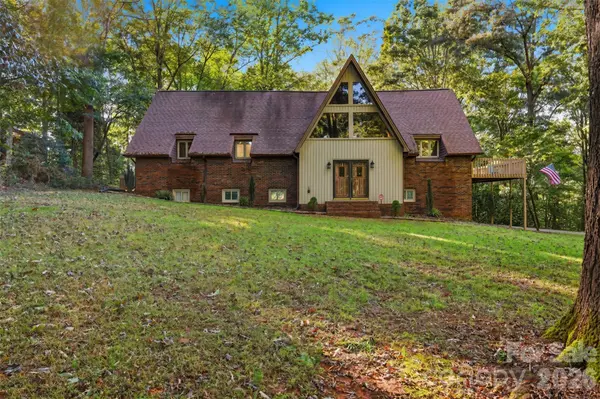 38 Lee Matheson RD, Taylorsville, NC 28681