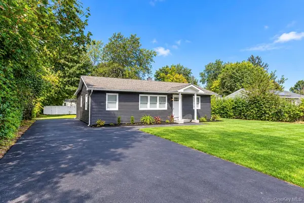 13 Patton ST, Brentwood, NY 11717