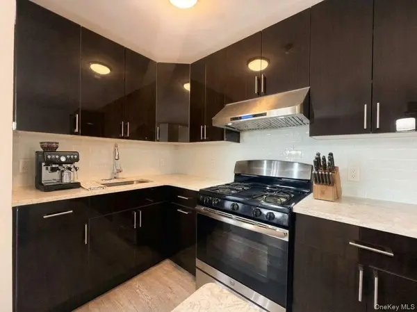 60-11 Broadway #5E, Woodside, NY 11377
