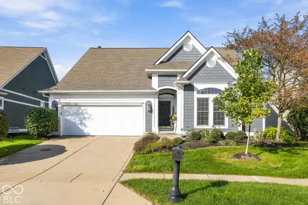 11480 Lake Stonebridge LN, Fishers, IN 46037