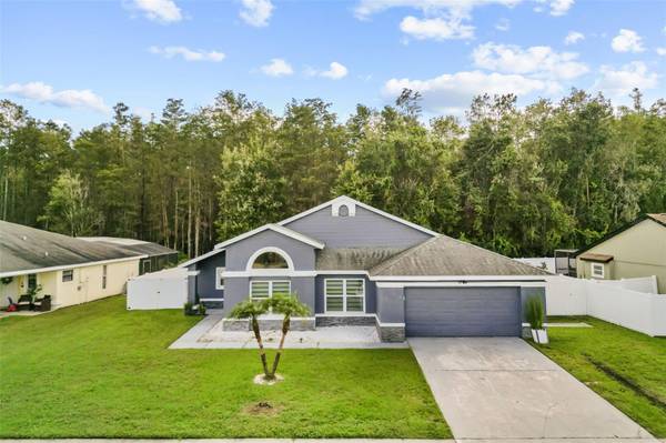 114 BLACKWATER CT, Kissimmee, FL 34743