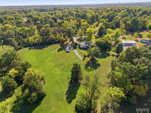 167 Menne RD, O'fallon, MO 63366