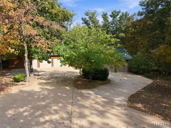 10 Cedar Fork CT, Defiance, MO 63341