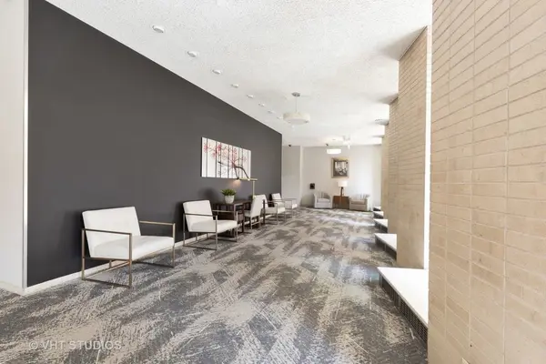 3950 N Lake Shore DR #2309, Chicago, IL 60613