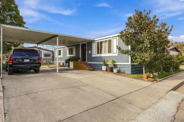 37 Mercury Dr, Richland, WA 98934