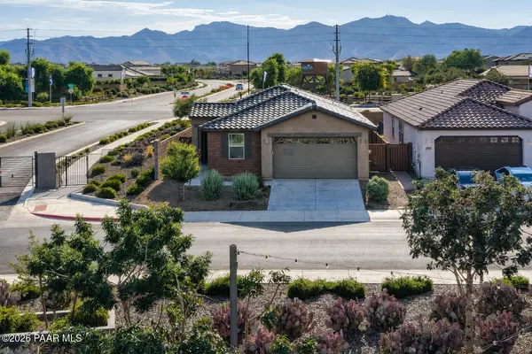 8272 N 170th LN, Waddell, AZ 85355