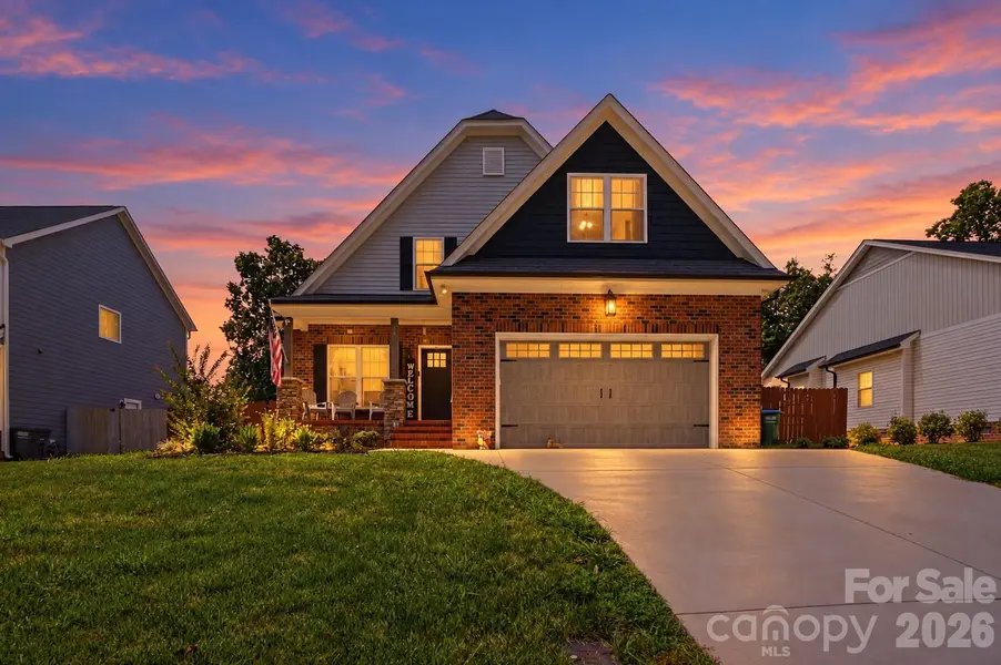 304 E Florida AVE, Bessemer City, NC 28016