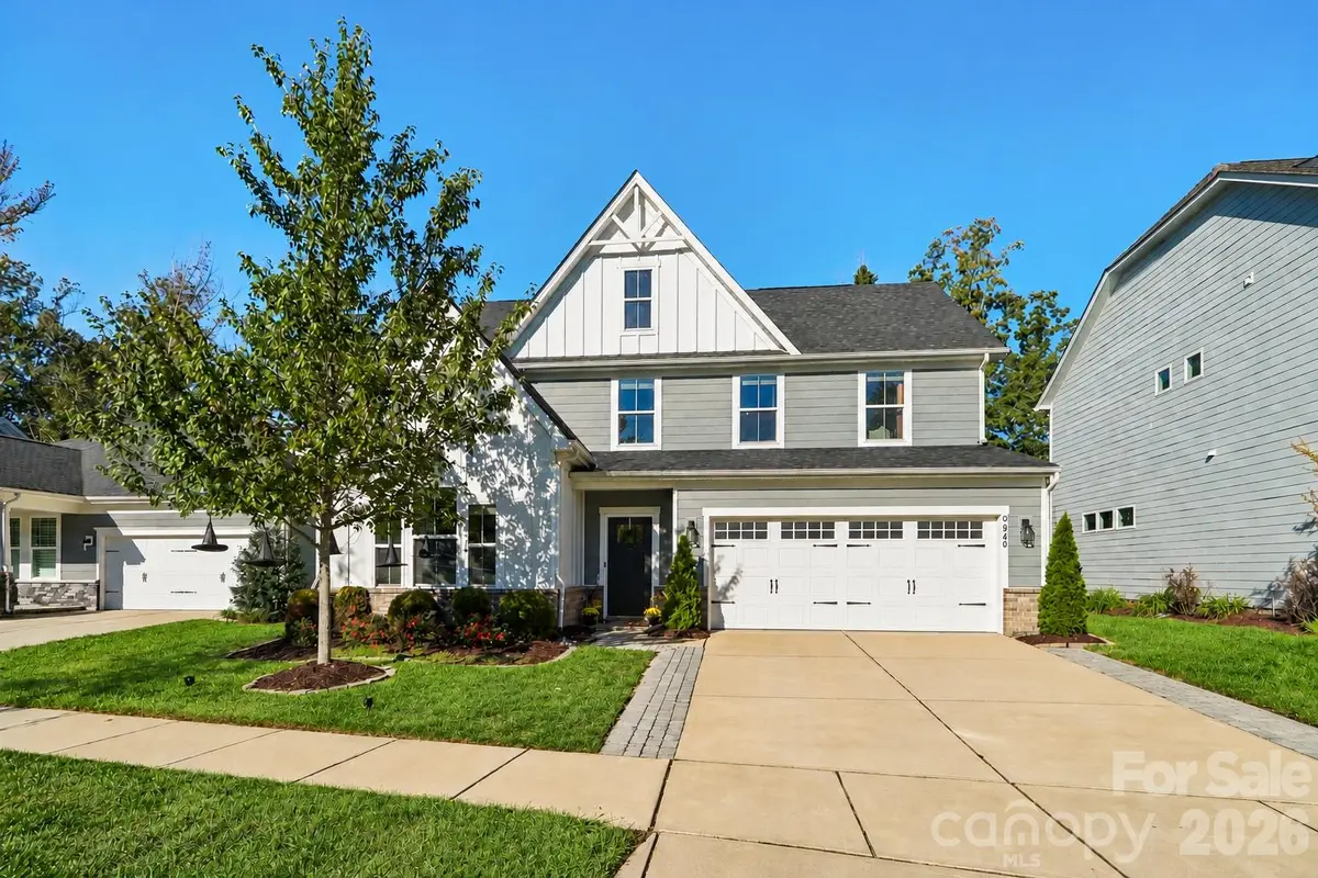 9840 Andres Duany DR, Huntersville, NC 28078