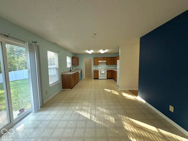 10605 Carrie LN, Indianapolis, IN 46231