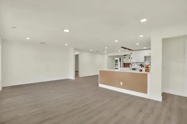720 SAILFISH DR, Brandon, FL 33511