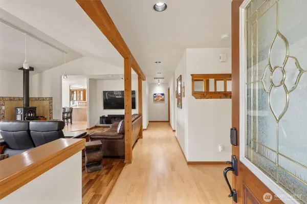 7030 Sunrise Ridge LN NW, Olympia, WA 98502