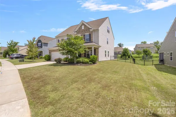 11119 Grenfell AVE, Huntersville, NC 28078