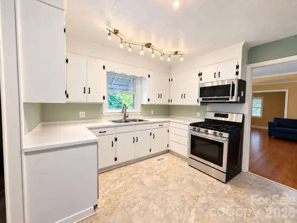 330 Holly AVE, Salisbury, NC 28147
