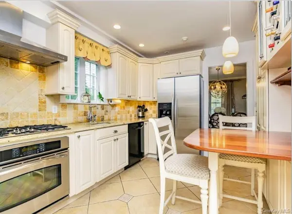 115 Alexander AVE, Hartsdale, NY 10530