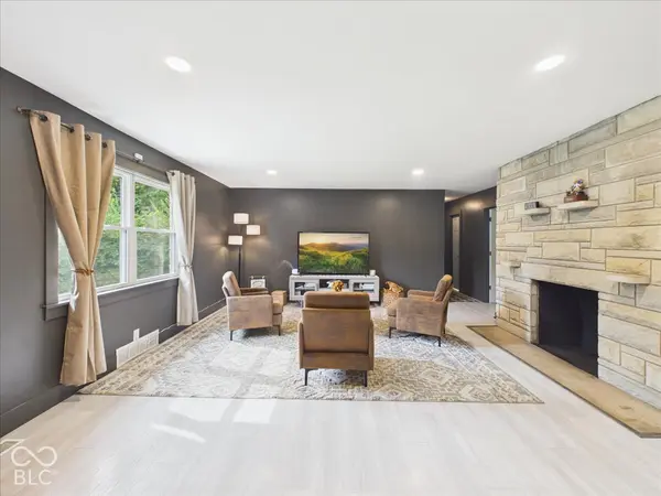 1048 Kessler Boulevard West DR, Indianapolis, IN 46228