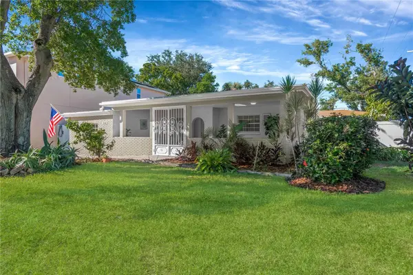 3501 W PRICE AVE, Tampa, FL 33611