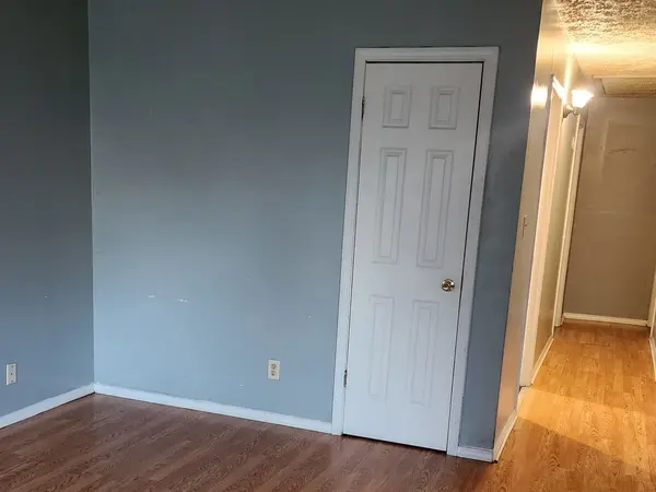 43 W 141st ST, Dixmoor, IL 60426
