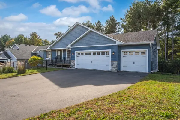 304 Evergreen DR, Somerset, WI 54025