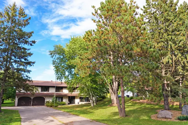 20370 Enfield CT N, Forest Lake, MN 55025