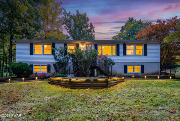 154 Myck RD, Dingmans Ferry, PA 18328