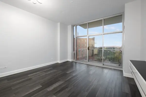 1600 S Indiana AVE #605, Chicago, IL 60616