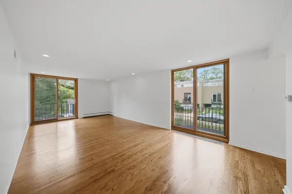 1473 E Park PL, Chicago, IL 60637