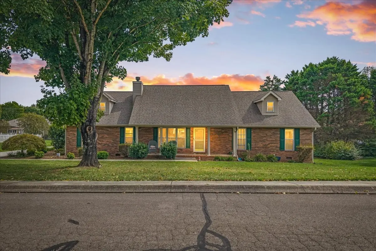 430 Lynnwood Dr, Athens, TN 37303