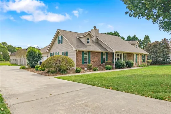 430 Lynnwood Dr, Athens, TN 37303