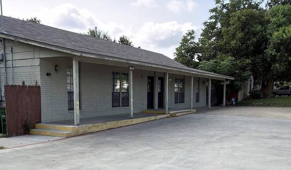 1201 S Mays ST, Round Rock, TX 78664