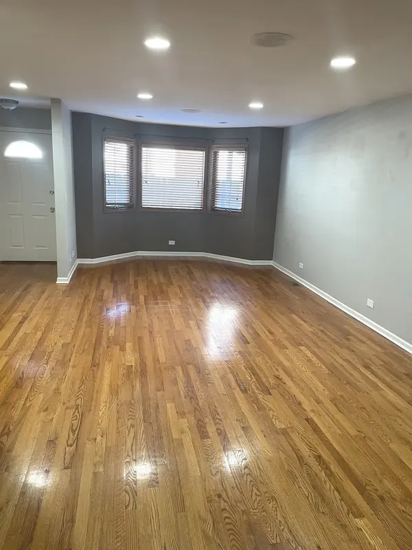 309 Elgin AVE #D, Forest Park, IL 60130