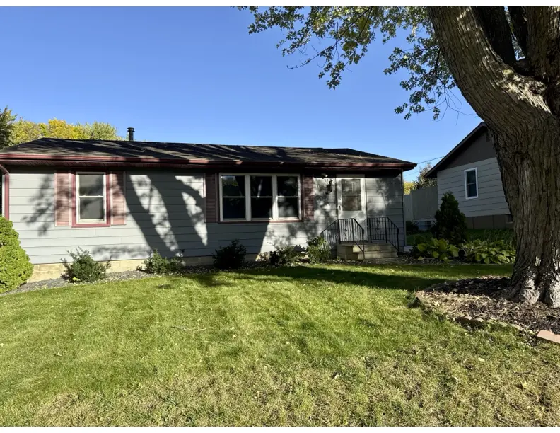 508 3rd AVE NE, Byron, MN 55920