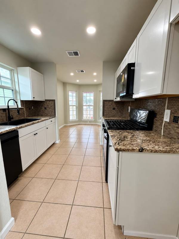 2307 Blue Meadow DR, Austin, TX 78744
