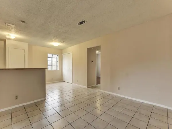 4301 Acropolis CT #A, Austin, TX 78759