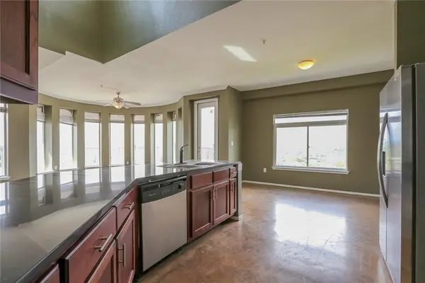 910 W 25th ST #606, Austin, TX 78705