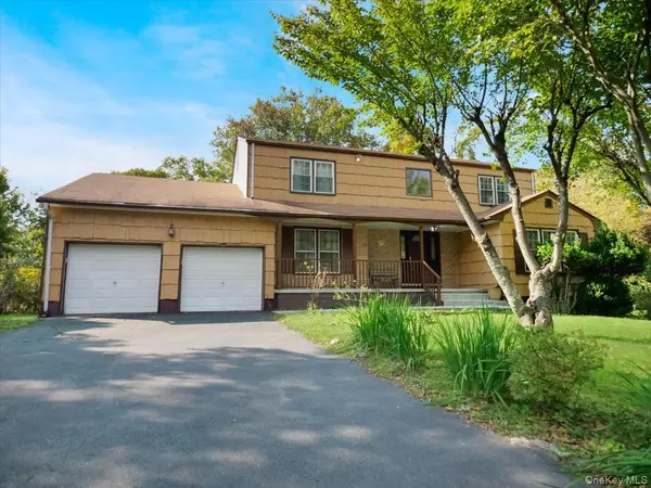 49 Pilgrim LN, Monsey, NY 10952