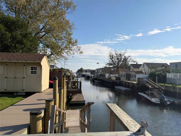 3314 Colony DR, Baldwin, NY 11510