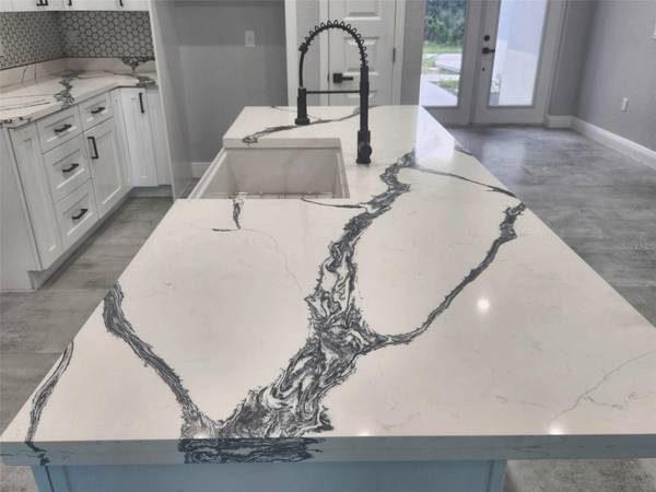 2484 PICKARD LN, North Port, FL 34286