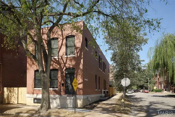 2001 Lynch ST, St Louis, MO 63118