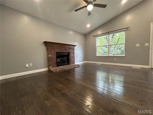 2423 Shiva CT, Wildwood, MO 63011