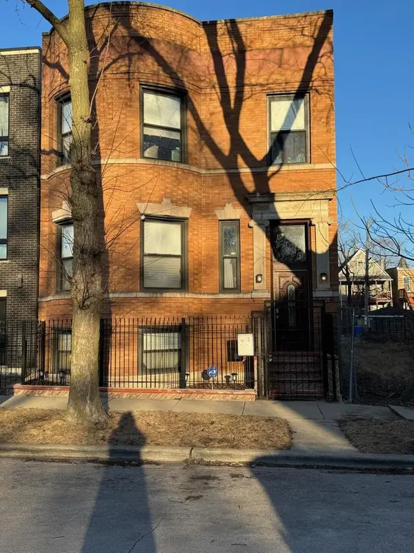 4609 S Langley AVE, Chicago, IL 60653