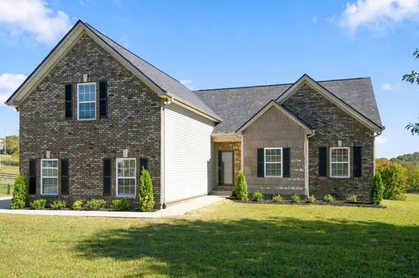894 Tidwell Rd, Burns, TN 37029