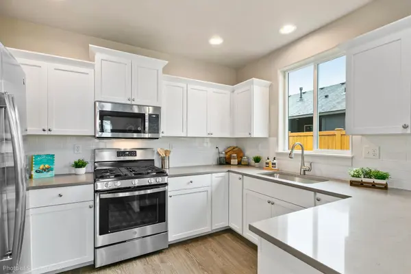 8745 N Hemlock Rd #Durham, Spokane, WA 99208