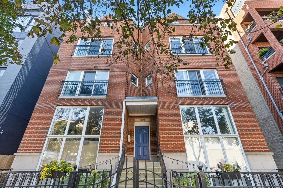 1369 W Hubbard ST #3E, Chicago, IL 60642