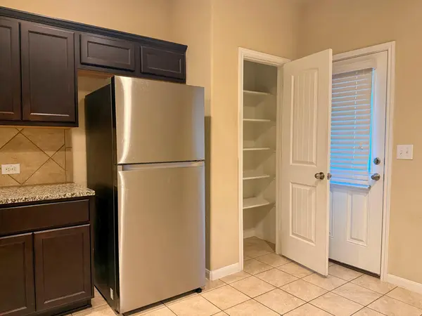 2880 Donnell DR #3301, Round Rock, TX 78664