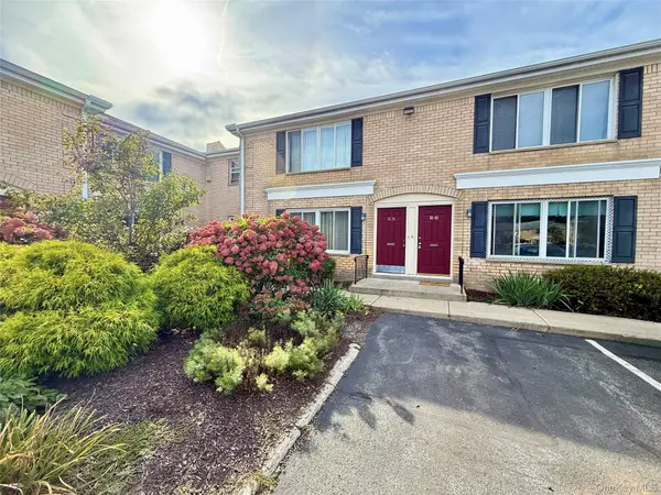 250 Beechwood AVE #6B, Poughkeepsie, NY 12601