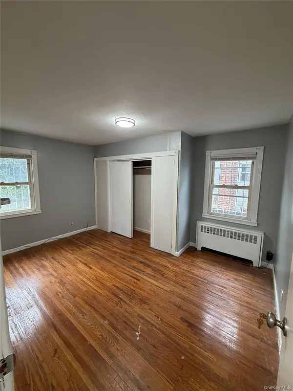 147-30 Huxley Street, Rosedale, NY 11422
