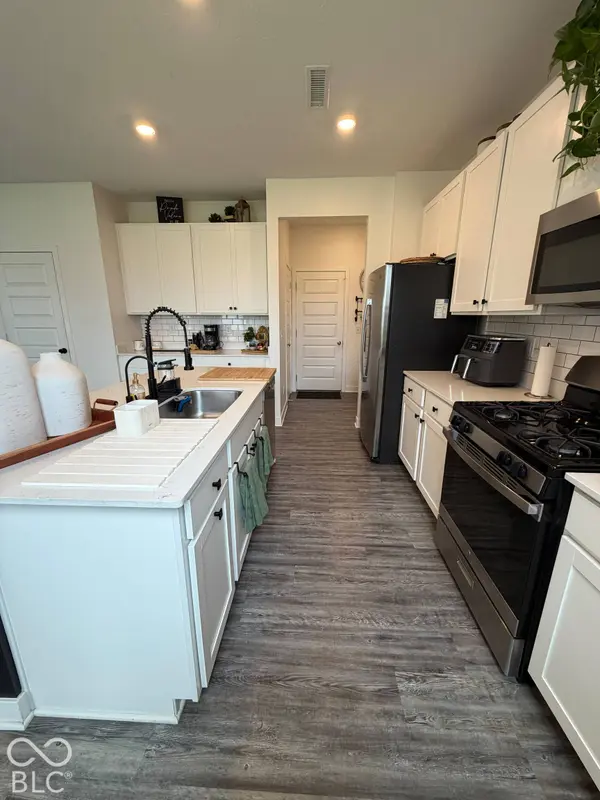 1957 Clement, Westfield, IN 46074